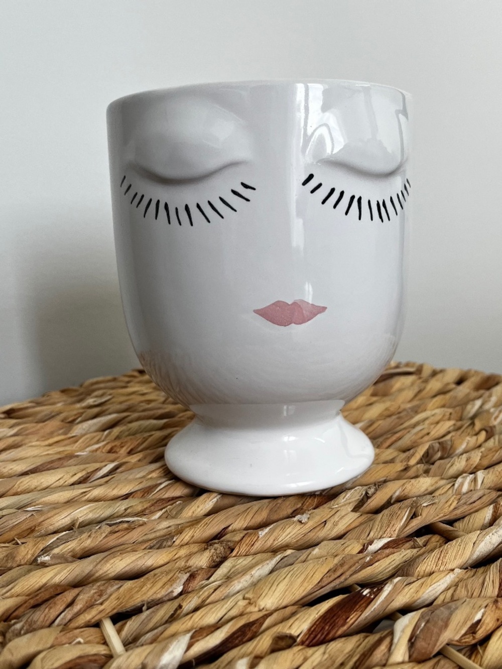 Ceramic plant vase